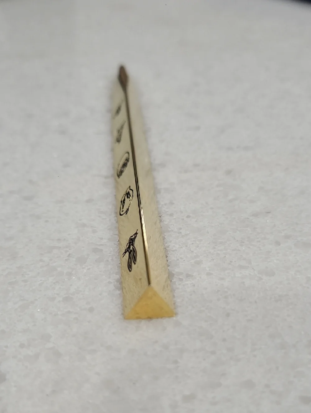 Gold Pen  - Elegant Desk Accessory